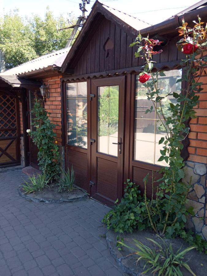 Хостел 24 Khmelʼnytsʼkyy Exterior foto